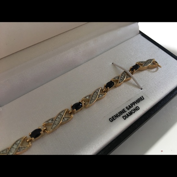 Diamond & Sapphire 18K Gold plated bracelet - Picture 2 of 4